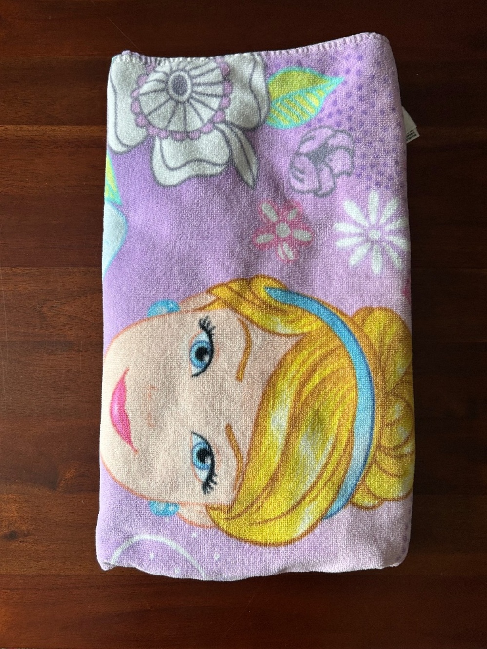 Disney Store Authentic Princess Beach Towel Lavender Purple Rapunzel Cinderella
